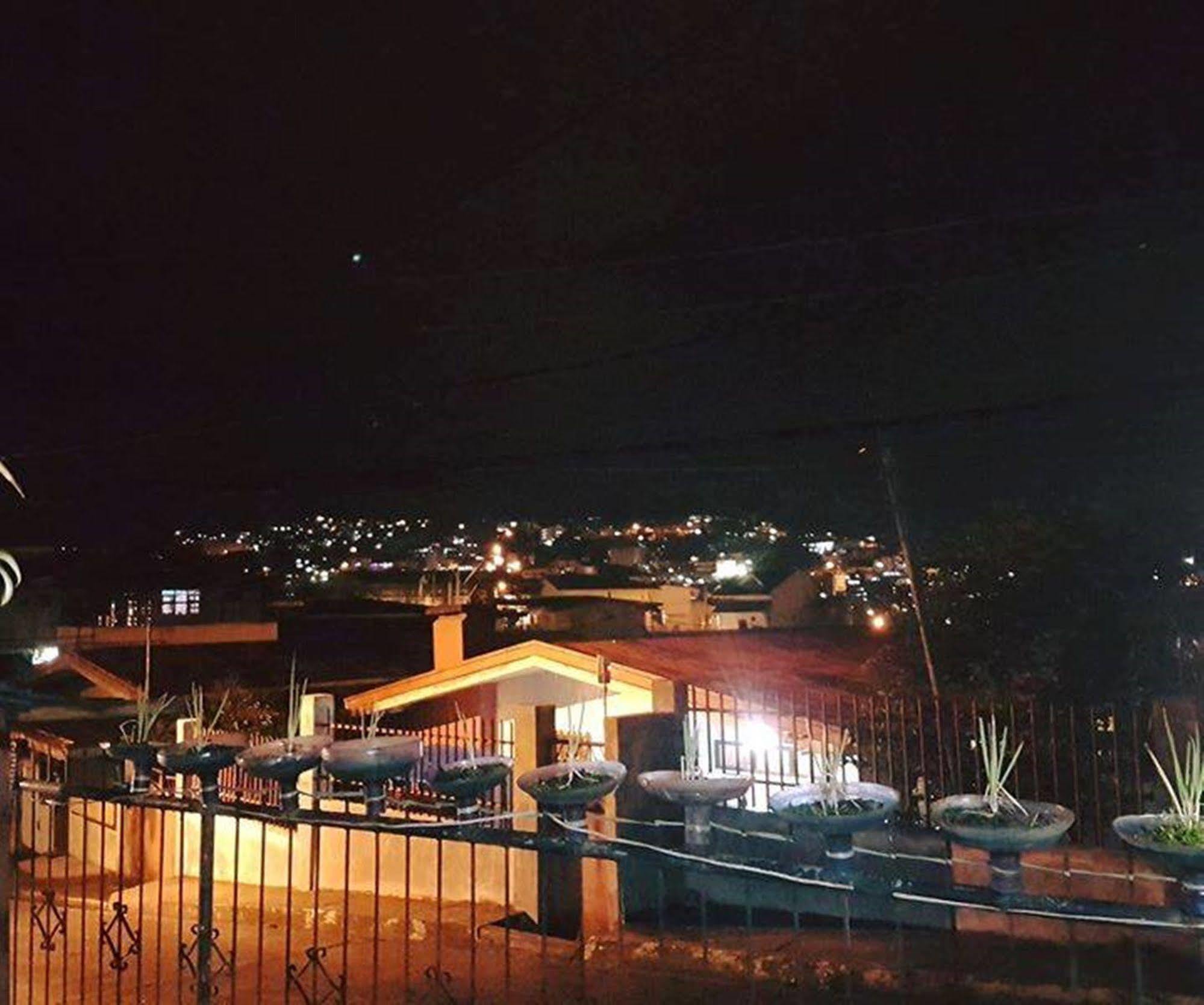 Le Monette Bed & Breakfast Baguio City Exteriör bild